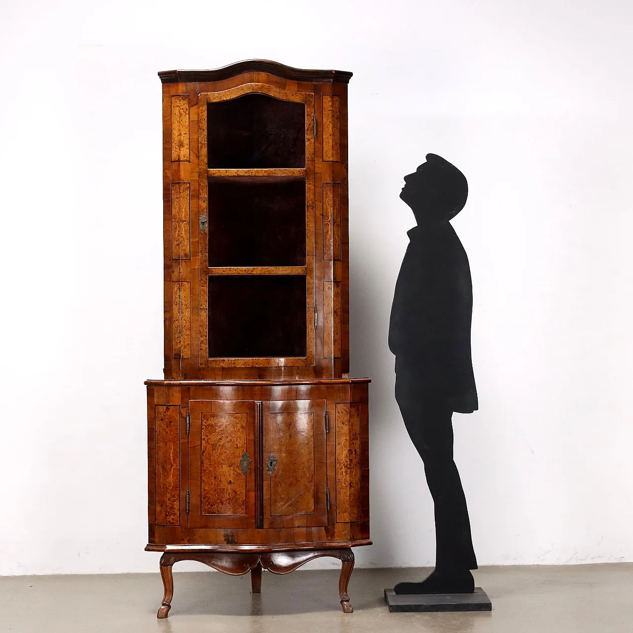 Mobile angolare barocco in abete e noce, '700 2