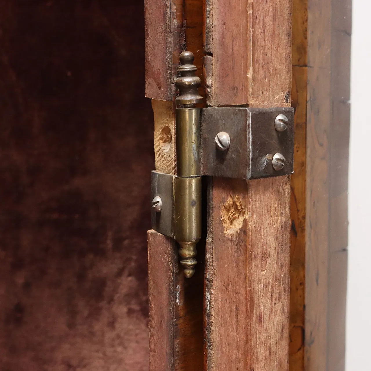 Mobile angolare barocco in abete e noce, '700 4