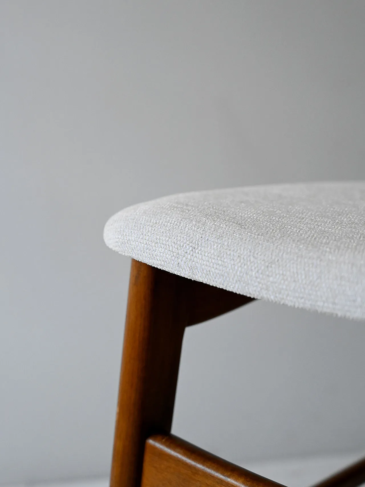 4 Scandinavian chairs in teak, 1950s 6