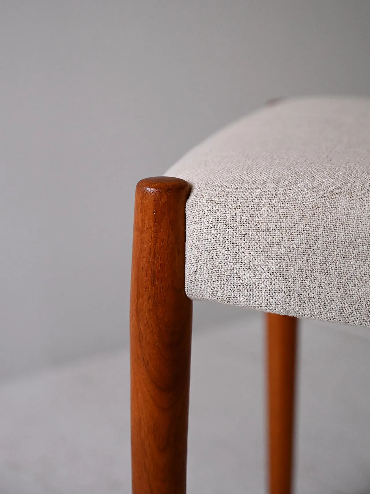 Scandinavian chair in curved teak, 1960s 5