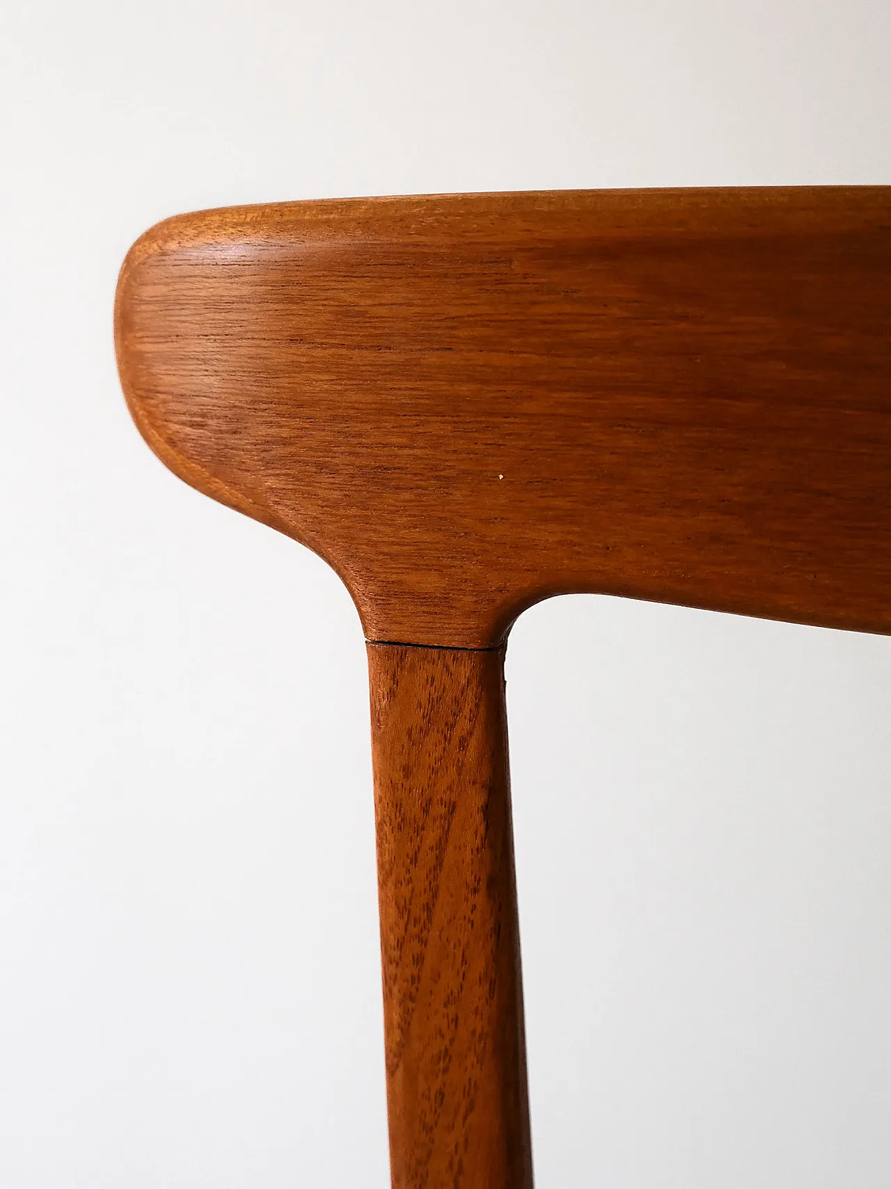 Scandinavian chair in curved teak, 1960s 7