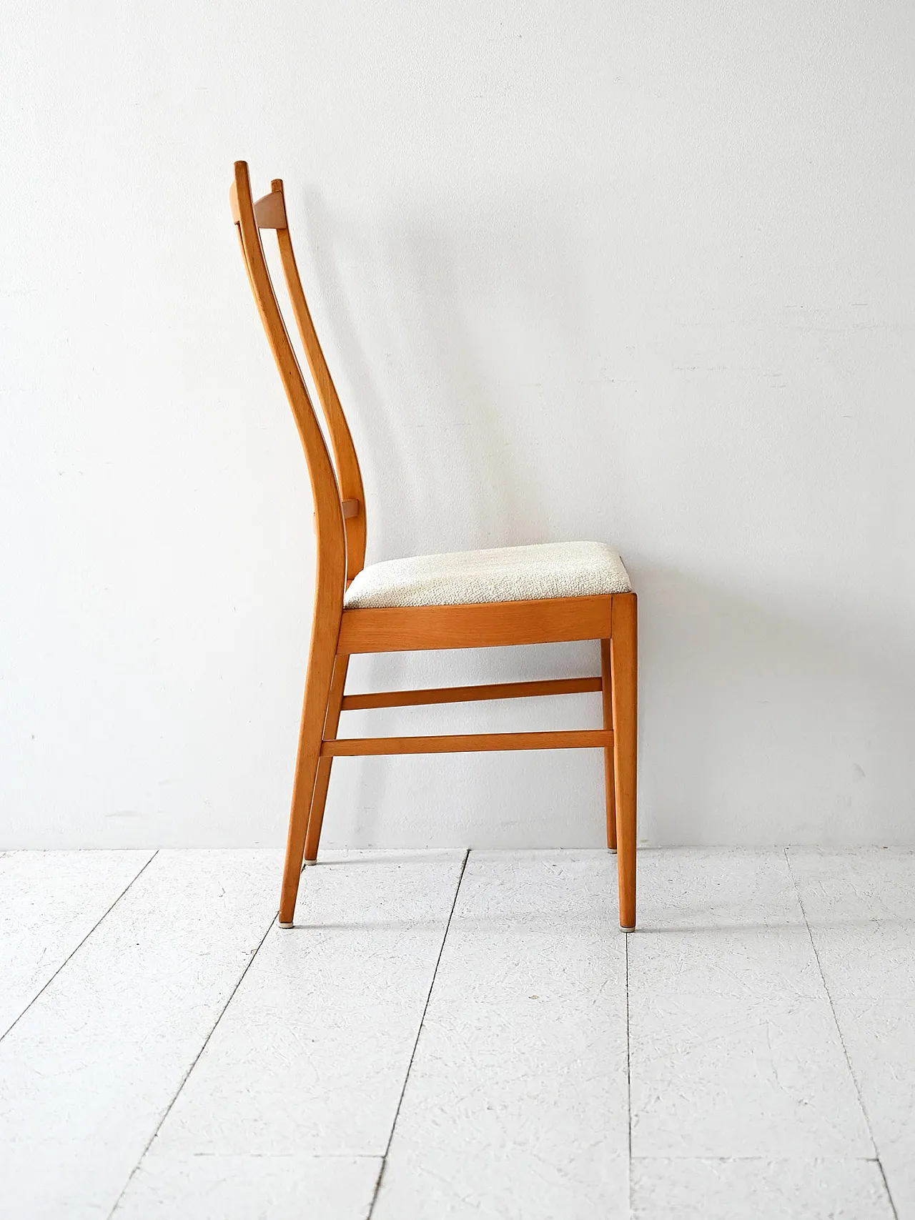 4 sedie scandinave in faggio, metà '900 5