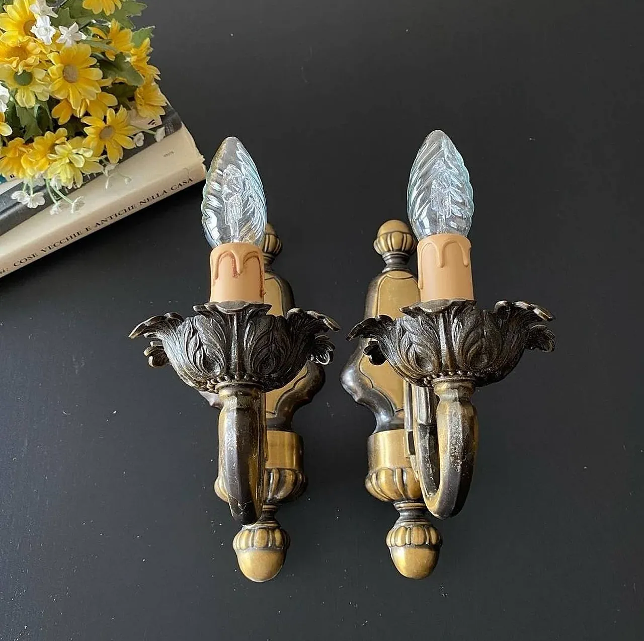 Pair of appliques in gilded bronze, 20th century 3