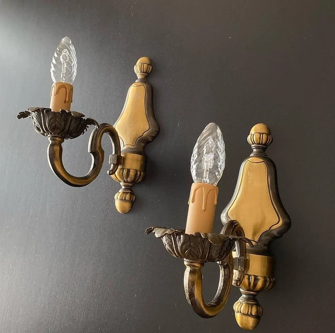 Pair of appliques in gilded bronze, 20th century 7