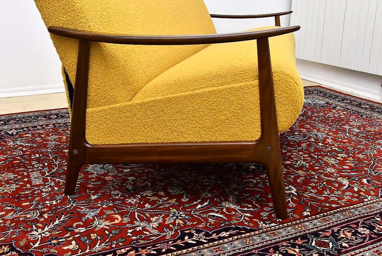 Scandinavian foldable Teak sofa in yellow Bouclé, 1960s 12