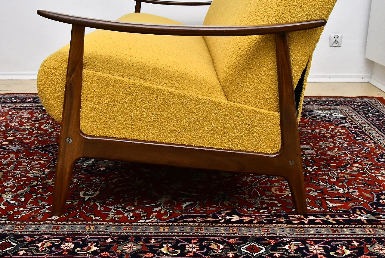 Scandinavian foldable Teak sofa in yellow Bouclé, 1960s 14