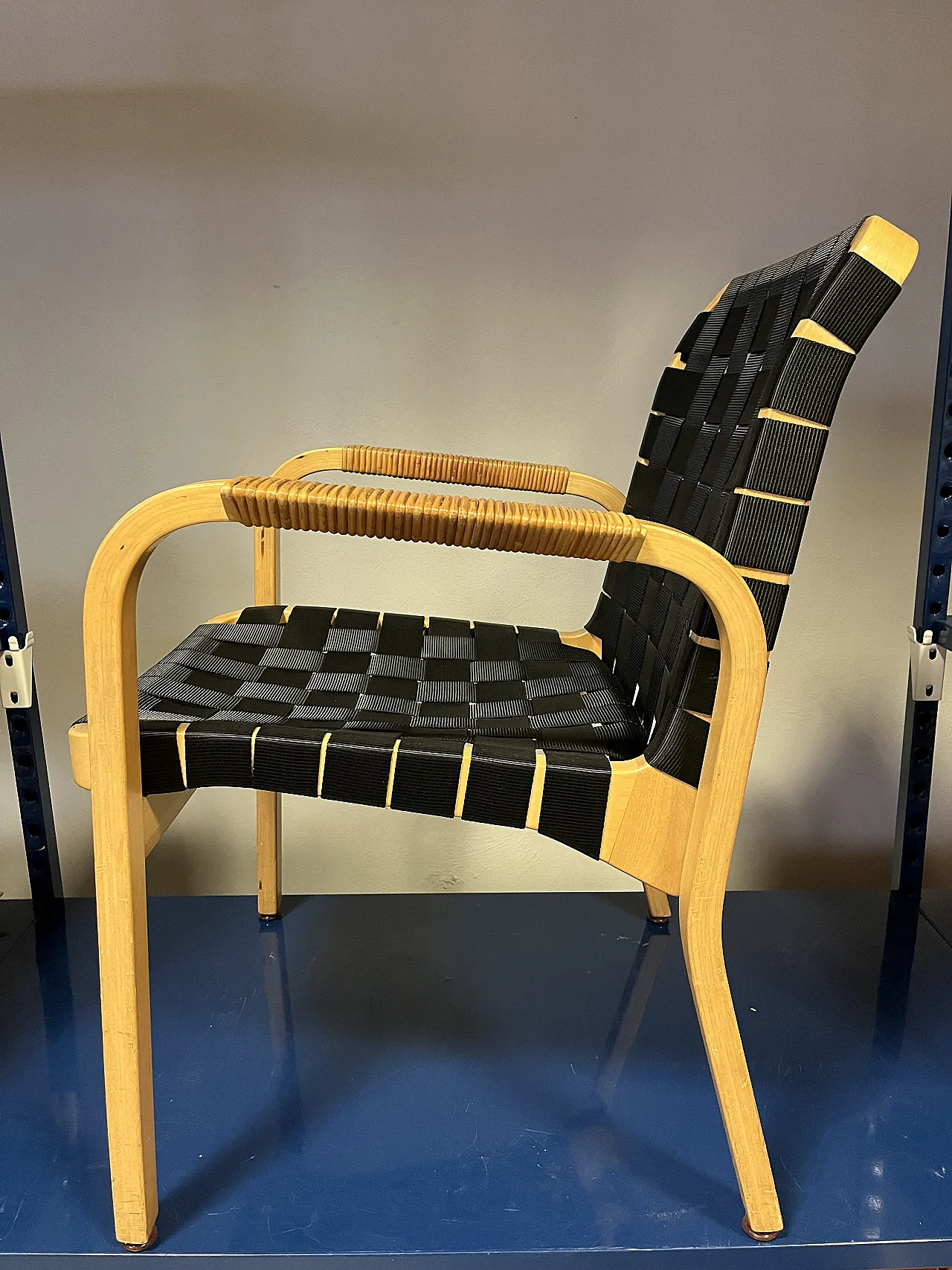 Poltrona modelle 45 di Alvar Aalto per artek 1