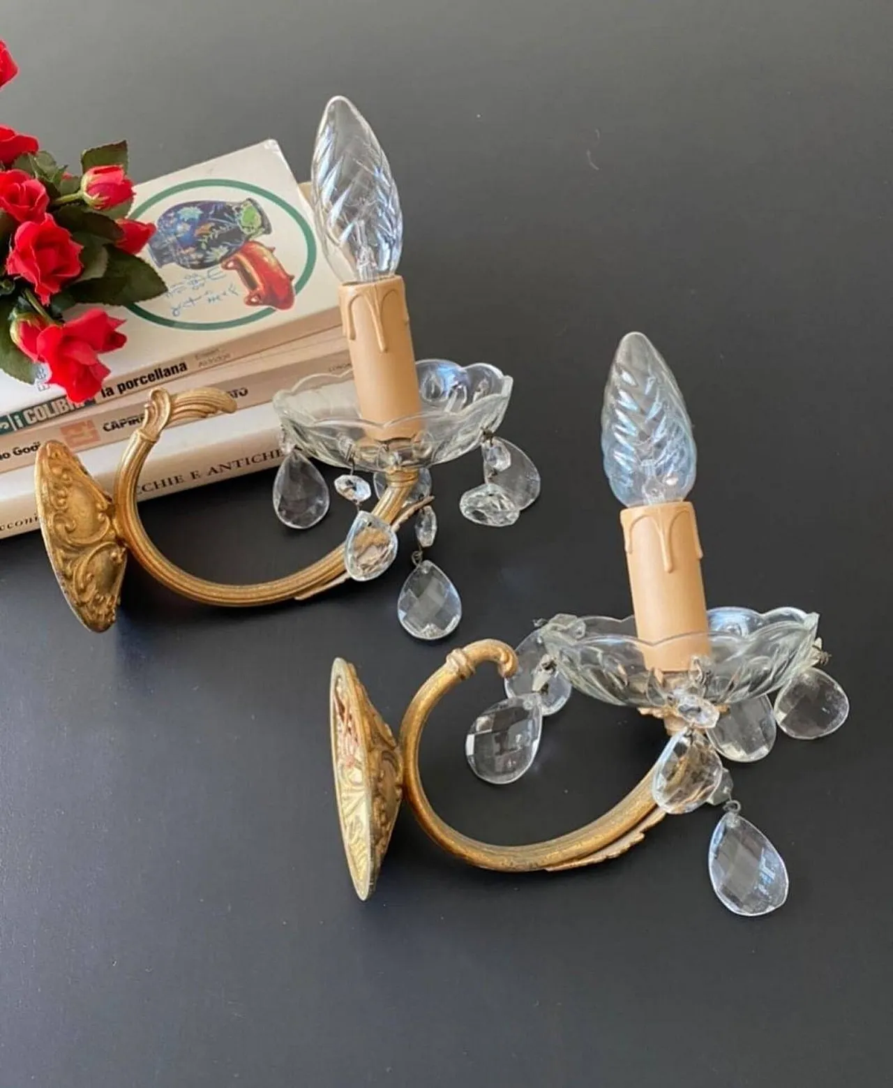 Pair of wall sconces in brass and crystal, 20th century 4