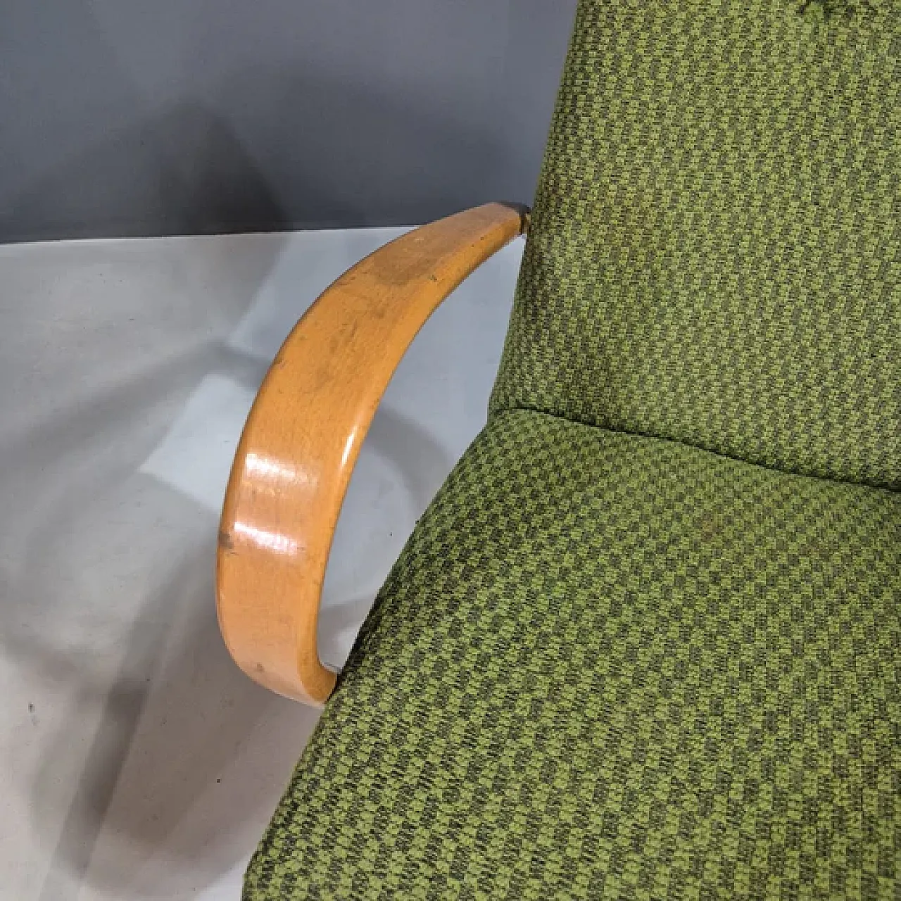 Pair of chairs by Jaroslav Šmídek for TON, 1960s 7