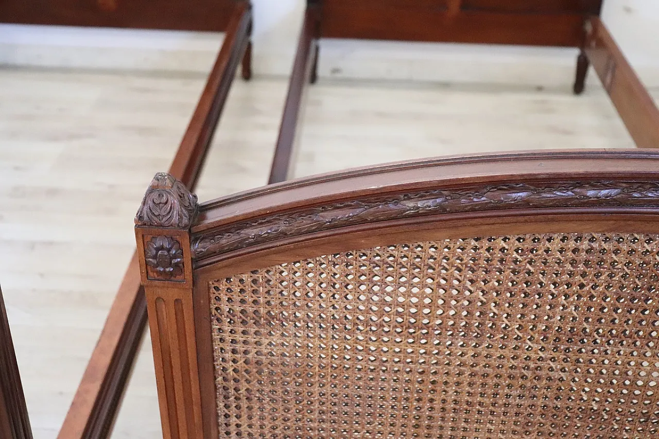 Pair of single beds in Vienna straw, early 900 4