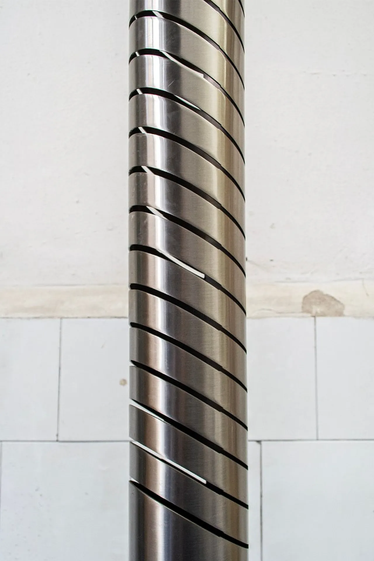 Brutalist floor lamp by Tronconi, 1970s 4