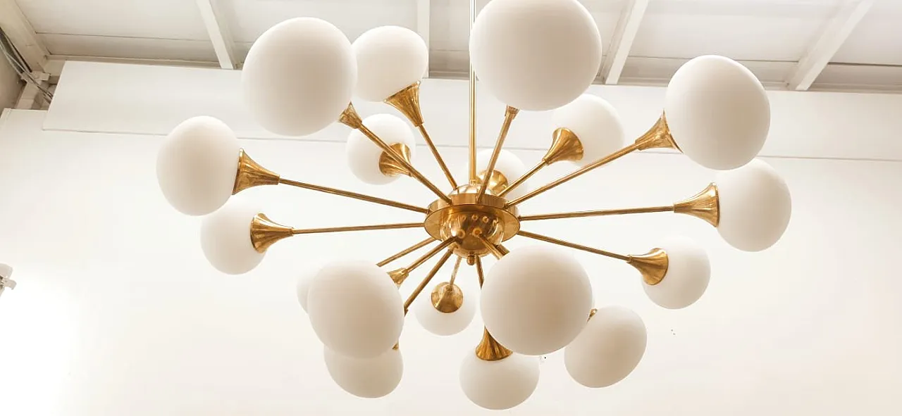 Lampada a sospensione Sputnik a 20 luci con sfere in vetro, anni '70 3