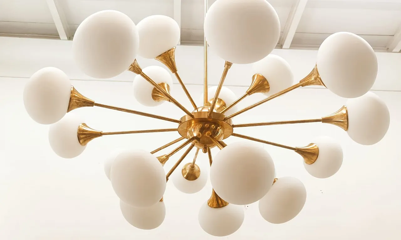 Lampada a sospensione Sputnik a 20 luci con sfere in vetro, anni '70 10