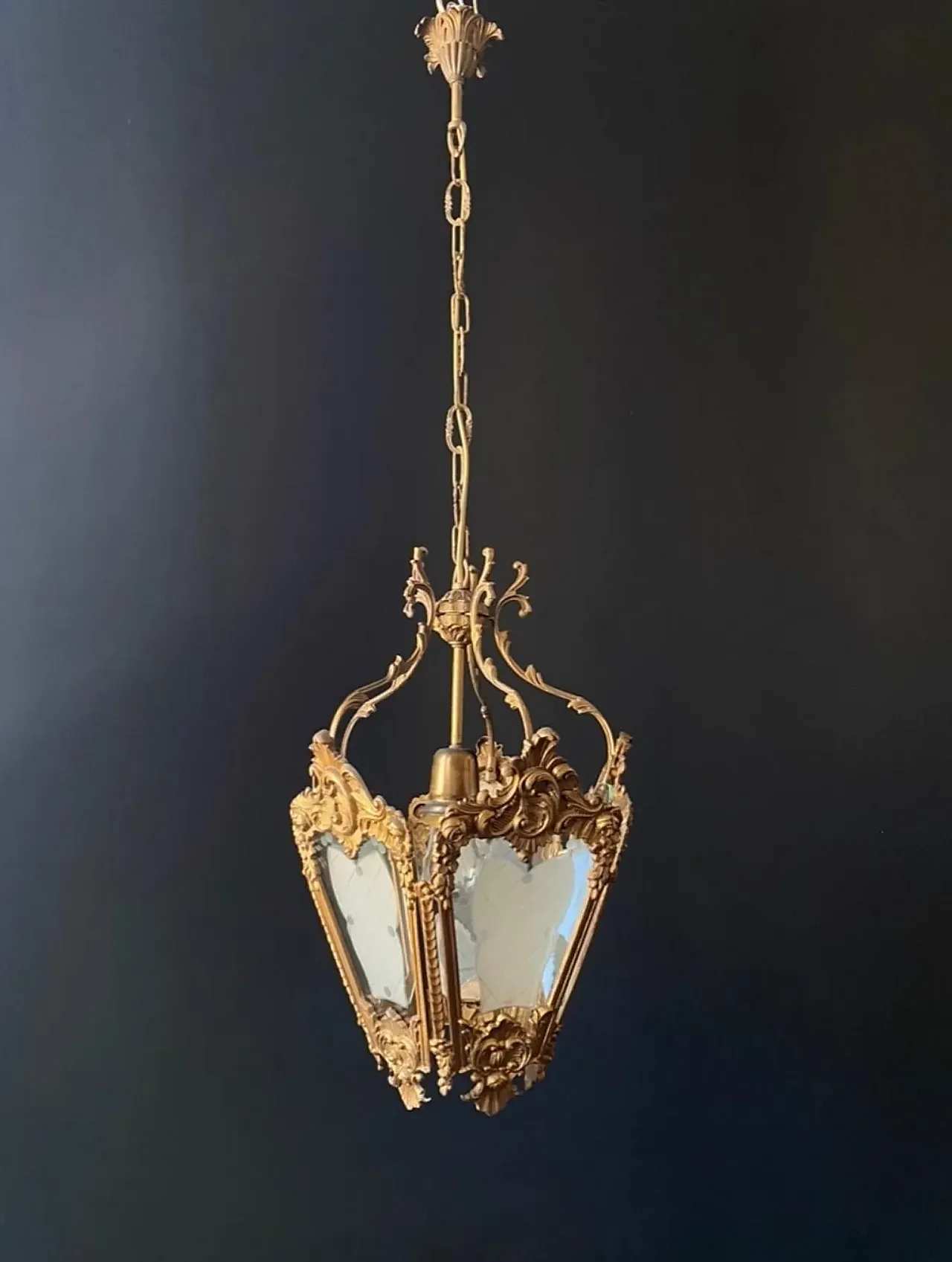 3 Chandelier in bronze and brass, 20th century 5