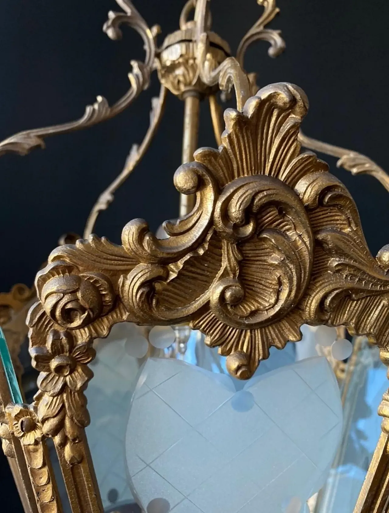 3 Chandelier in bronze and brass, 20th century 7