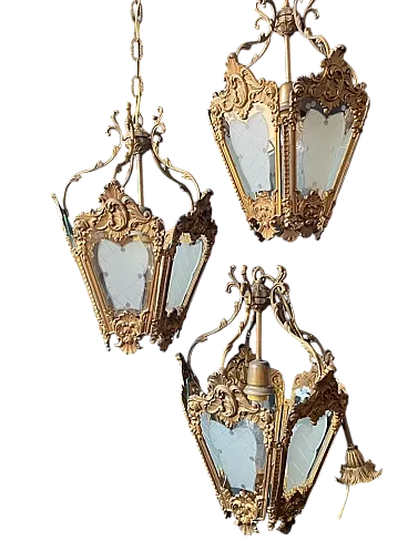 3 Chandelier in bronze and brass, 20th century