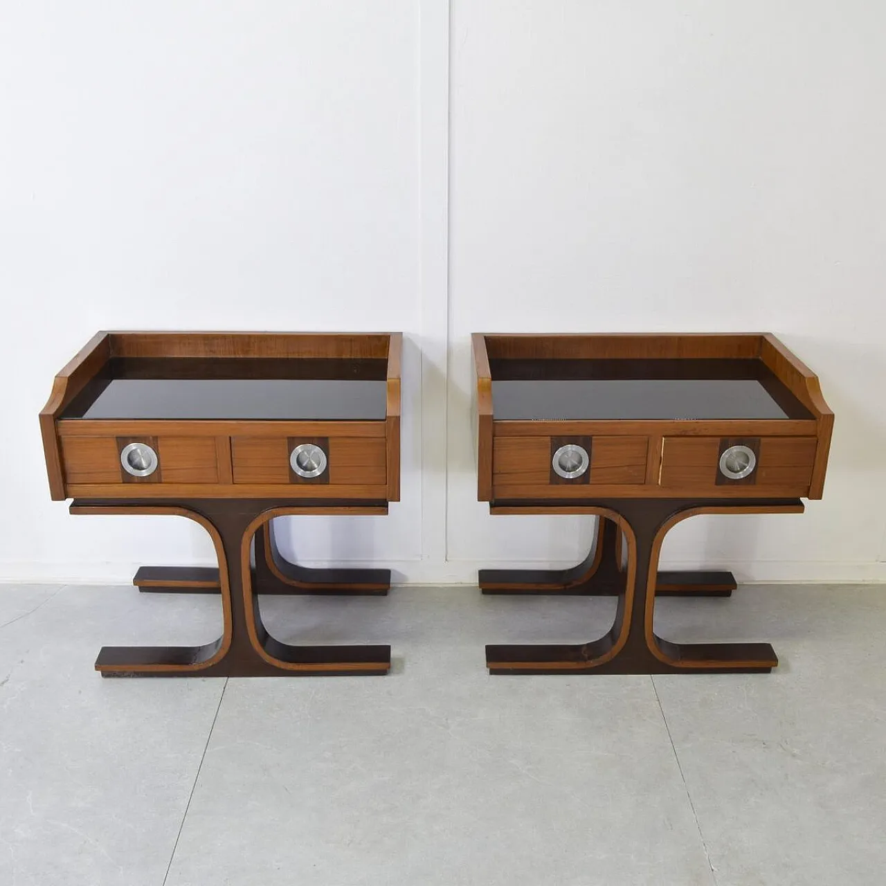 Pair of nightstands by Gianfranco Frattini, 1960s 1