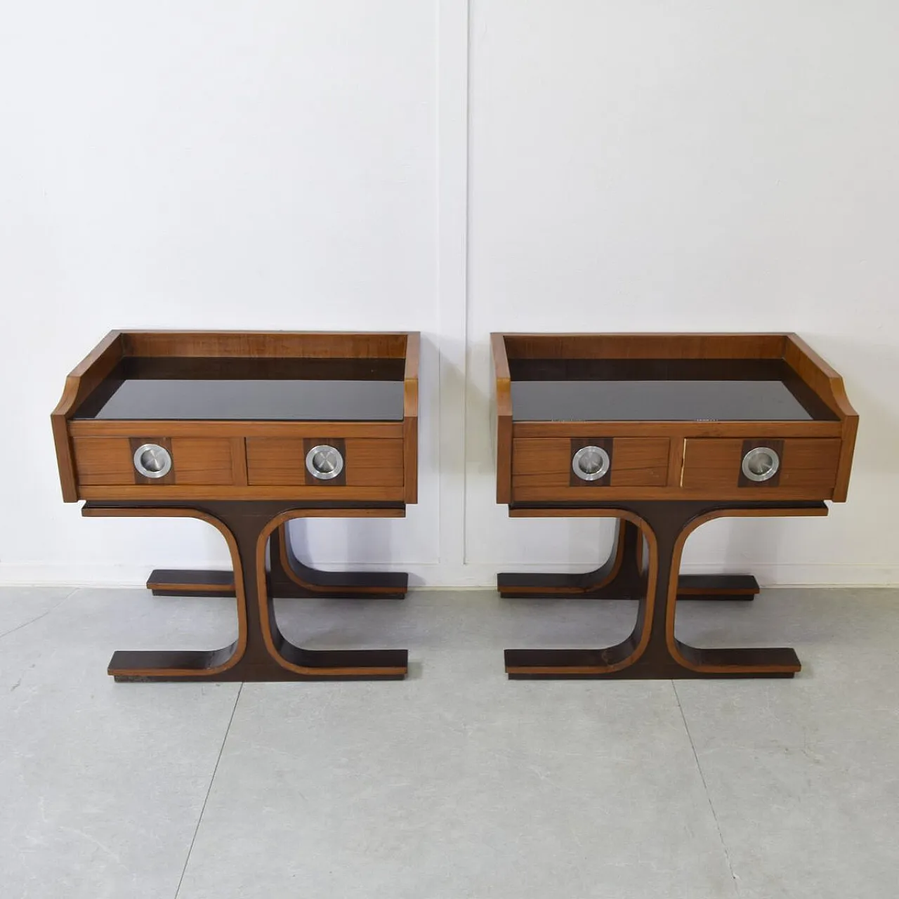 Pair of nightstands by Gianfranco Frattini, 1960s 2