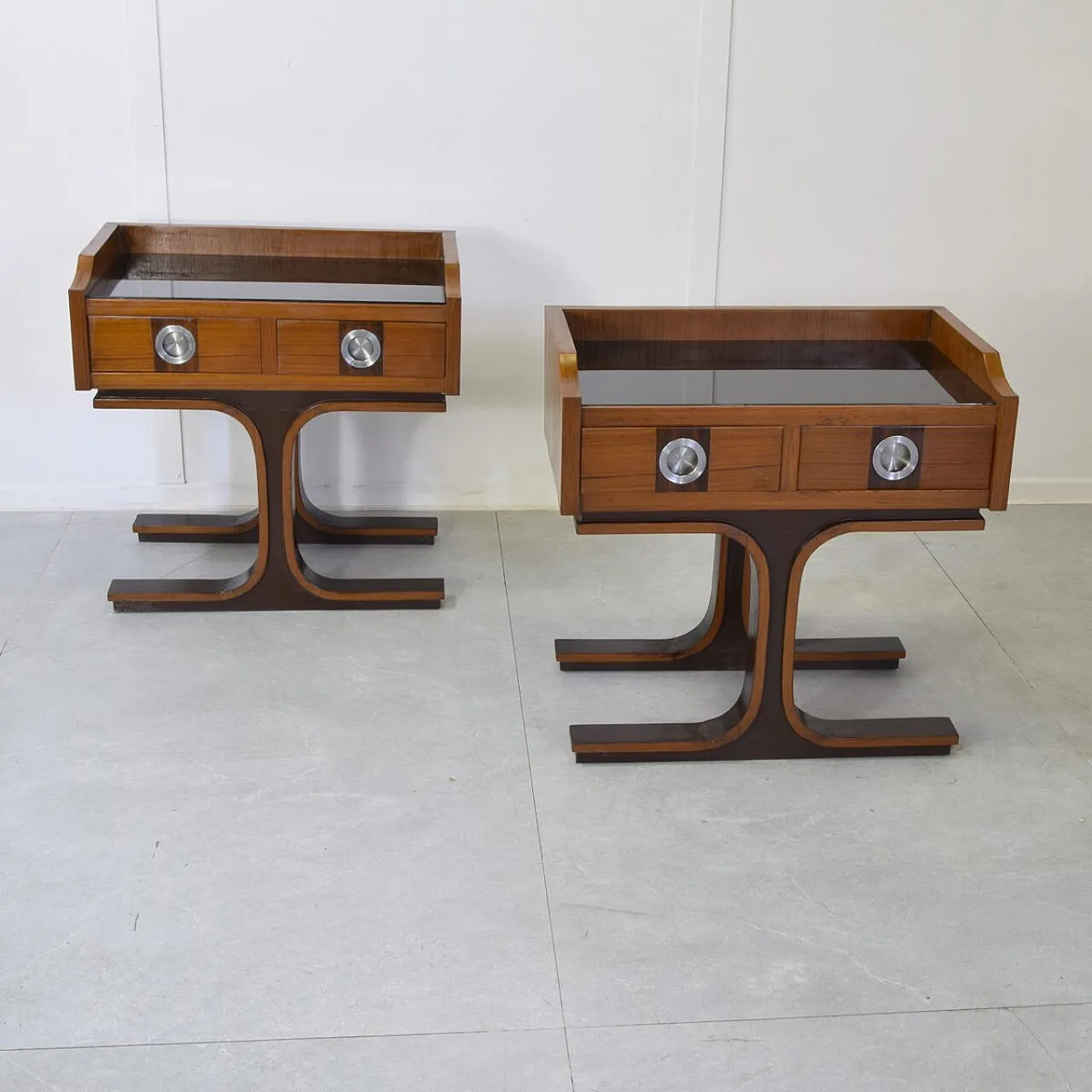 Pair of nightstands by Gianfranco Frattini, 1960s 5