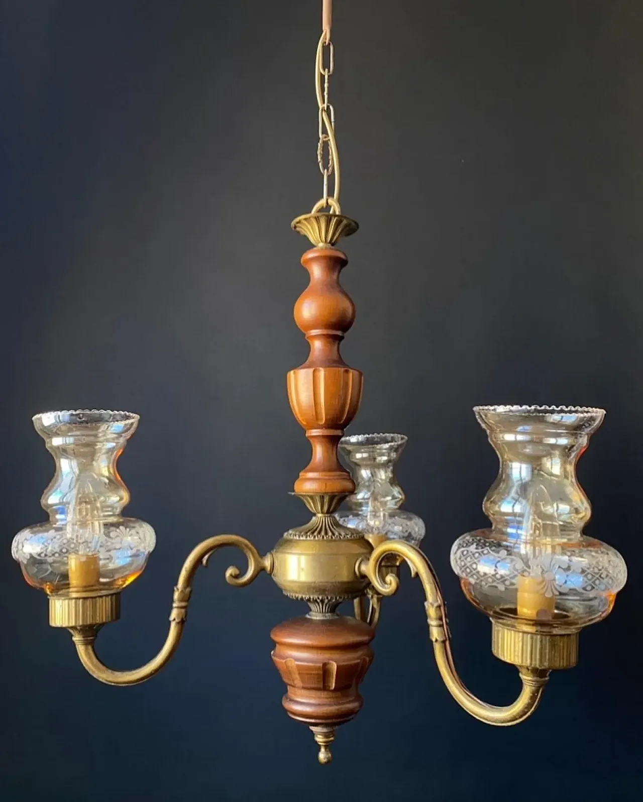 Chandelier in brass, wood and glass, 1960s 11