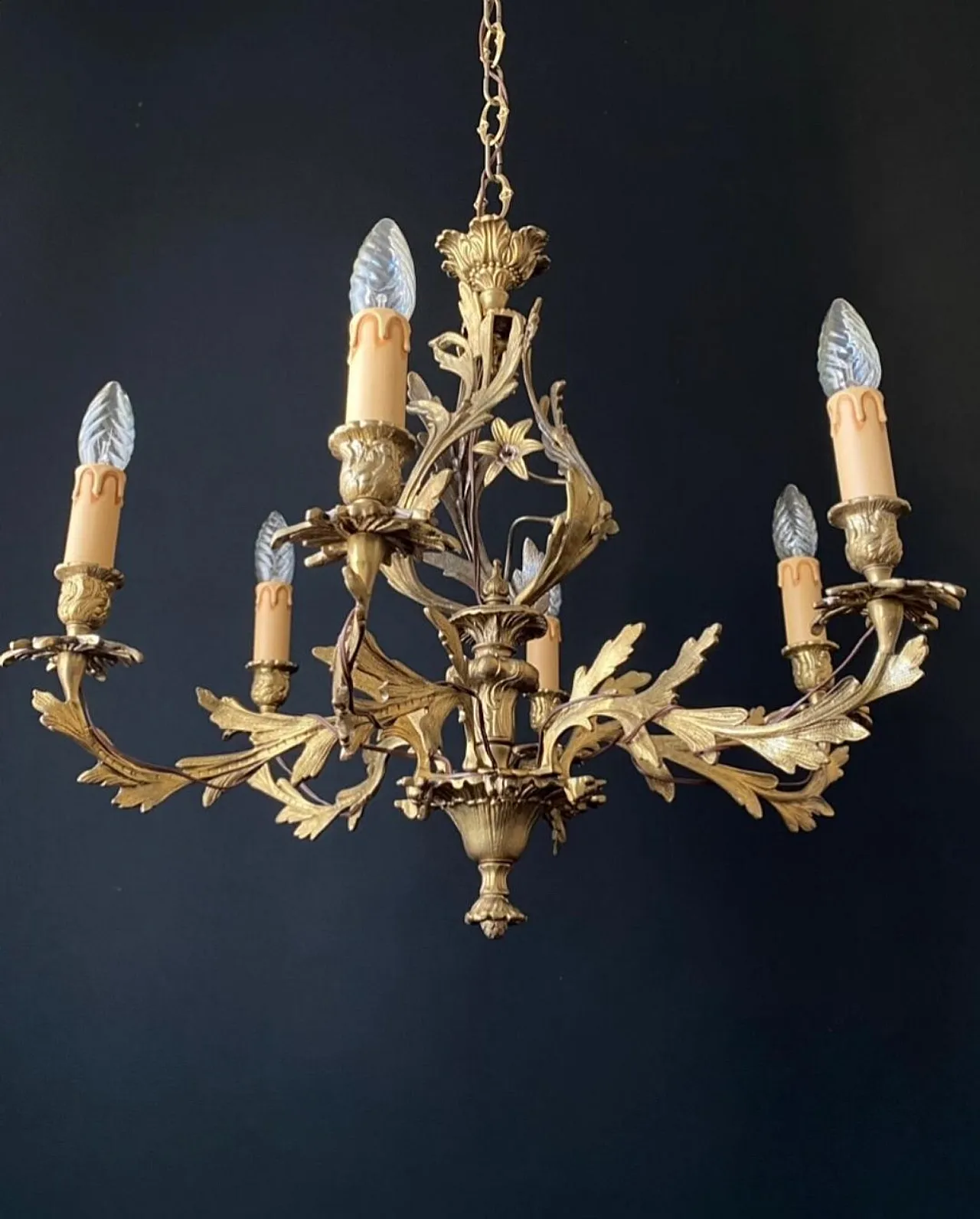 Chandelier in bronze and brass with floreal decorations, 1930s 2