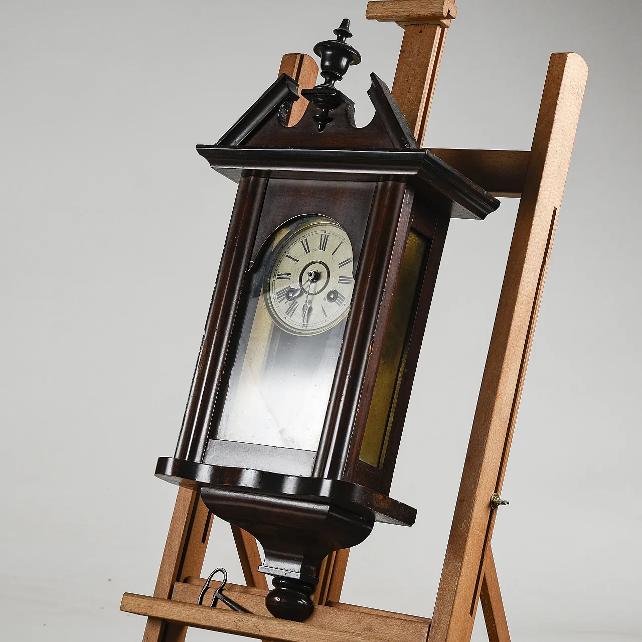 Wooden wall pendulum clock with winding key, 19th century 3