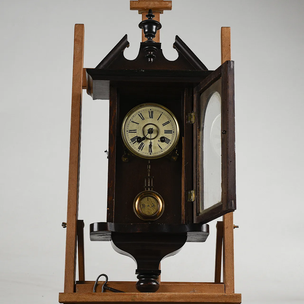 Wooden wall pendulum clock with winding key, 19th century 6