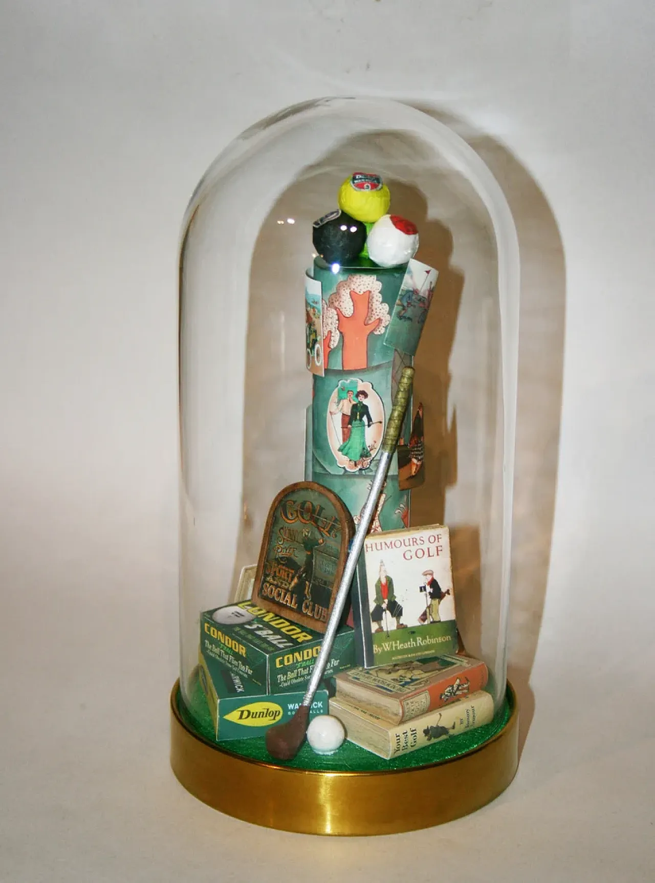 Cupola di vetro per gli appassionati di golf, 2000 1