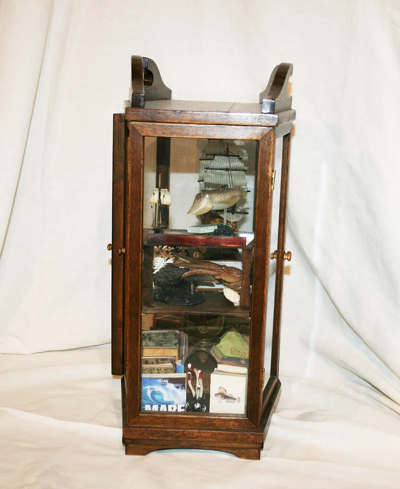 Armadio in egno realizzato a mano tema mare, 2000 4