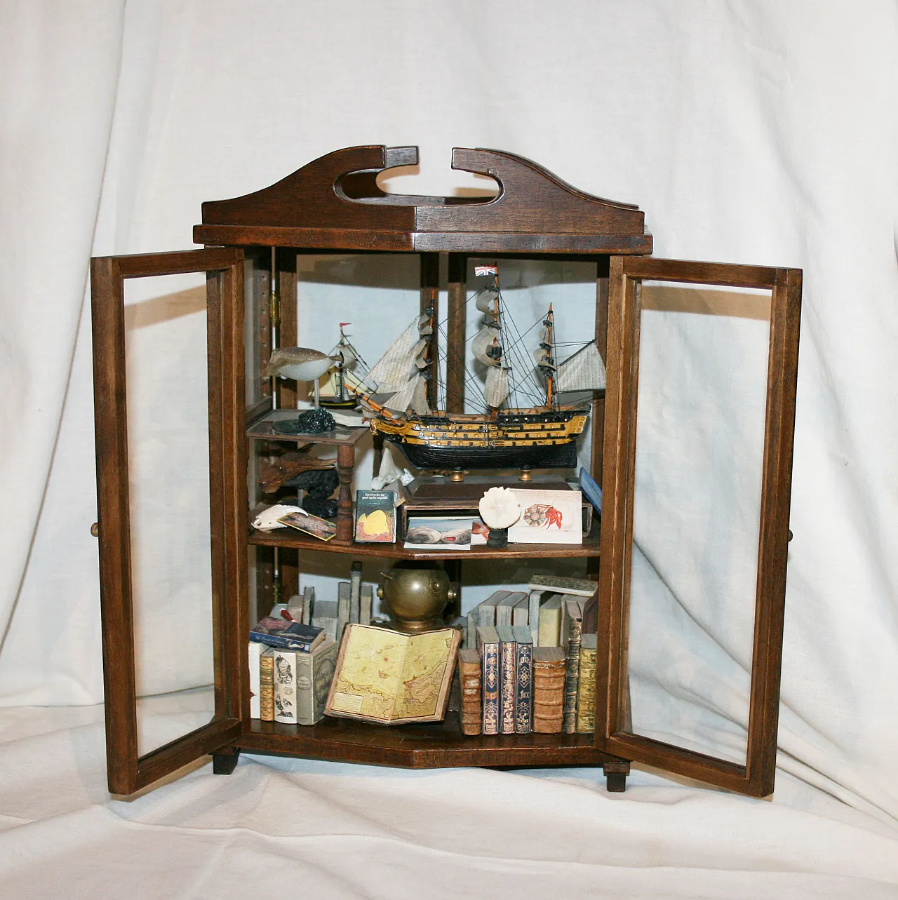 Armadio in egno realizzato a mano tema mare, 2000 5