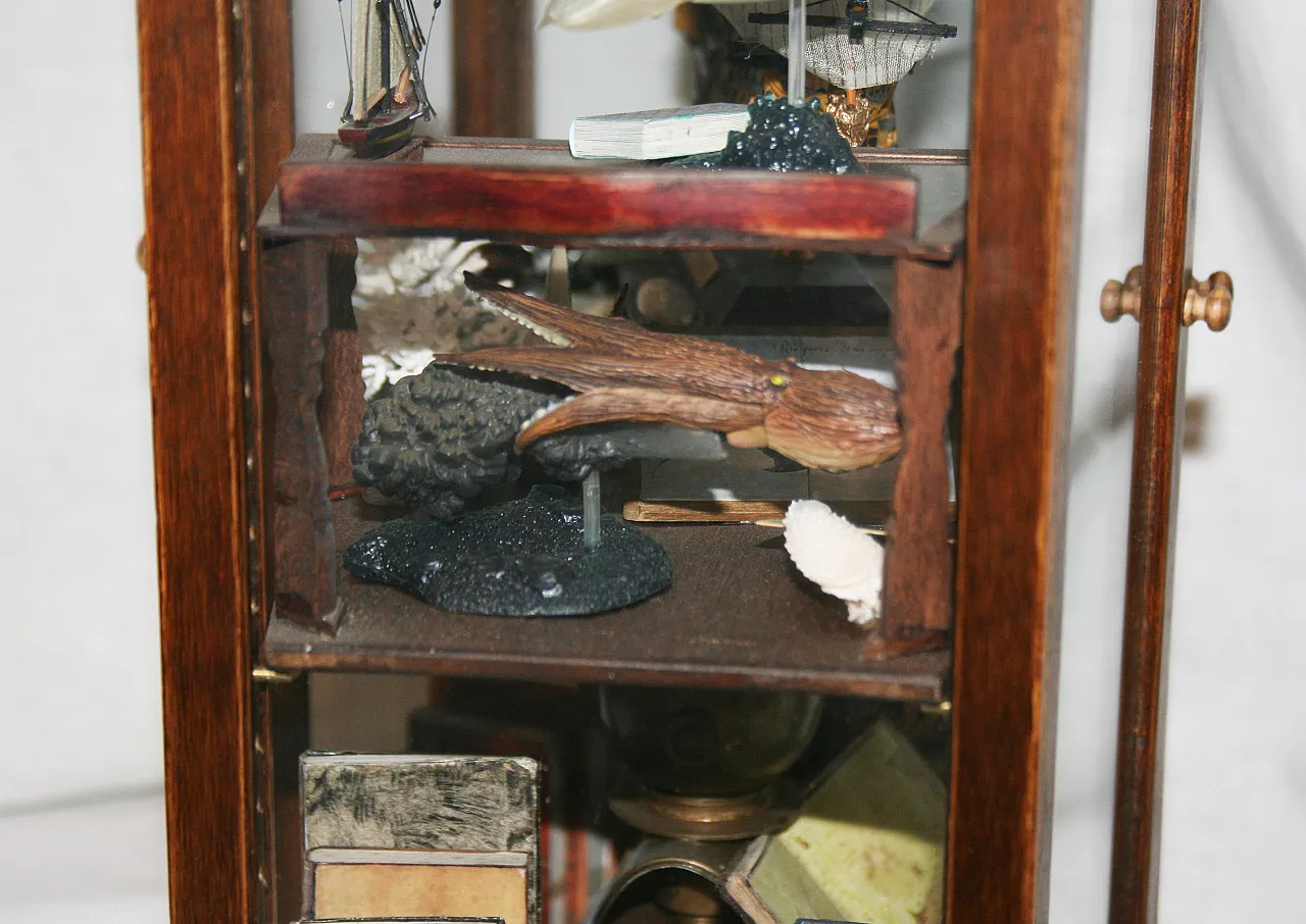 Armadio in egno realizzato a mano tema mare, 2000 10