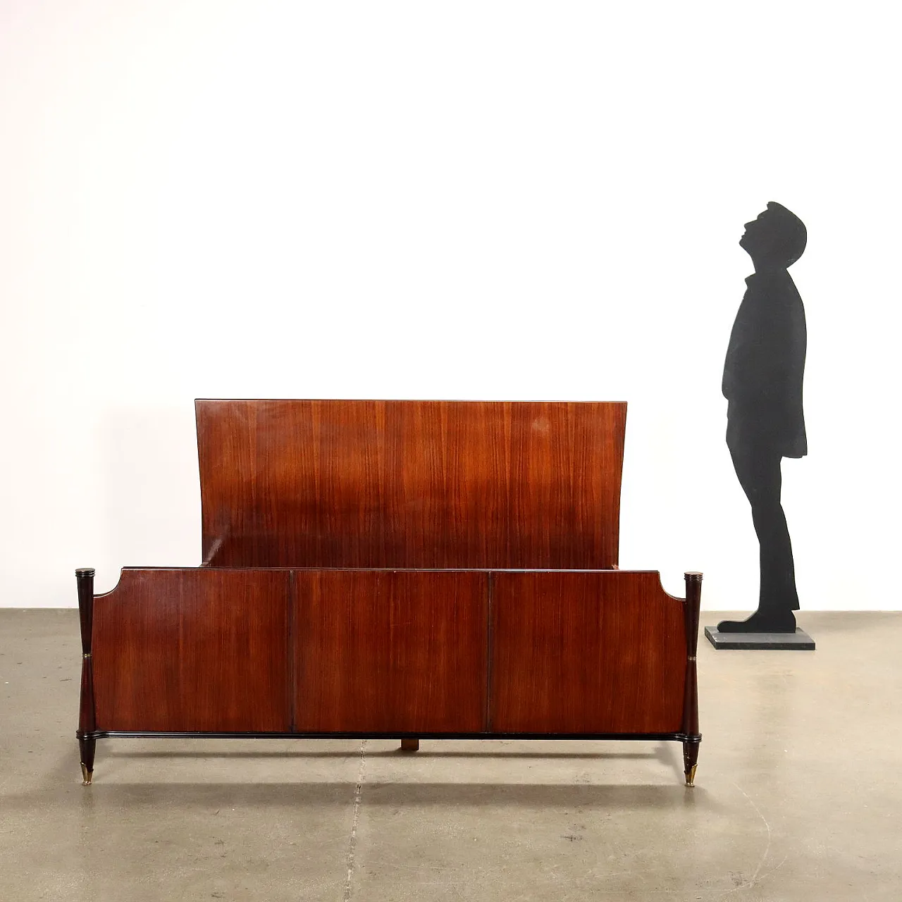 Letto matrimoniale in legno esotico impiallacciato, metà '900 2