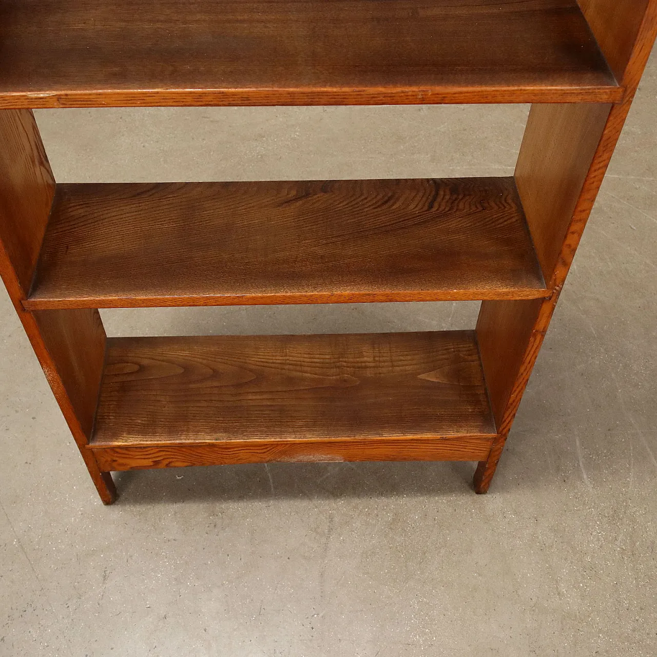Oak Shelf unit with 6 sheves, end of the 19th century 4