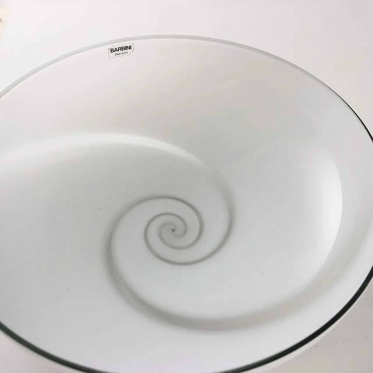 Pair of bowl and spherical vase in Murano glass by Barbini, 1970s 3