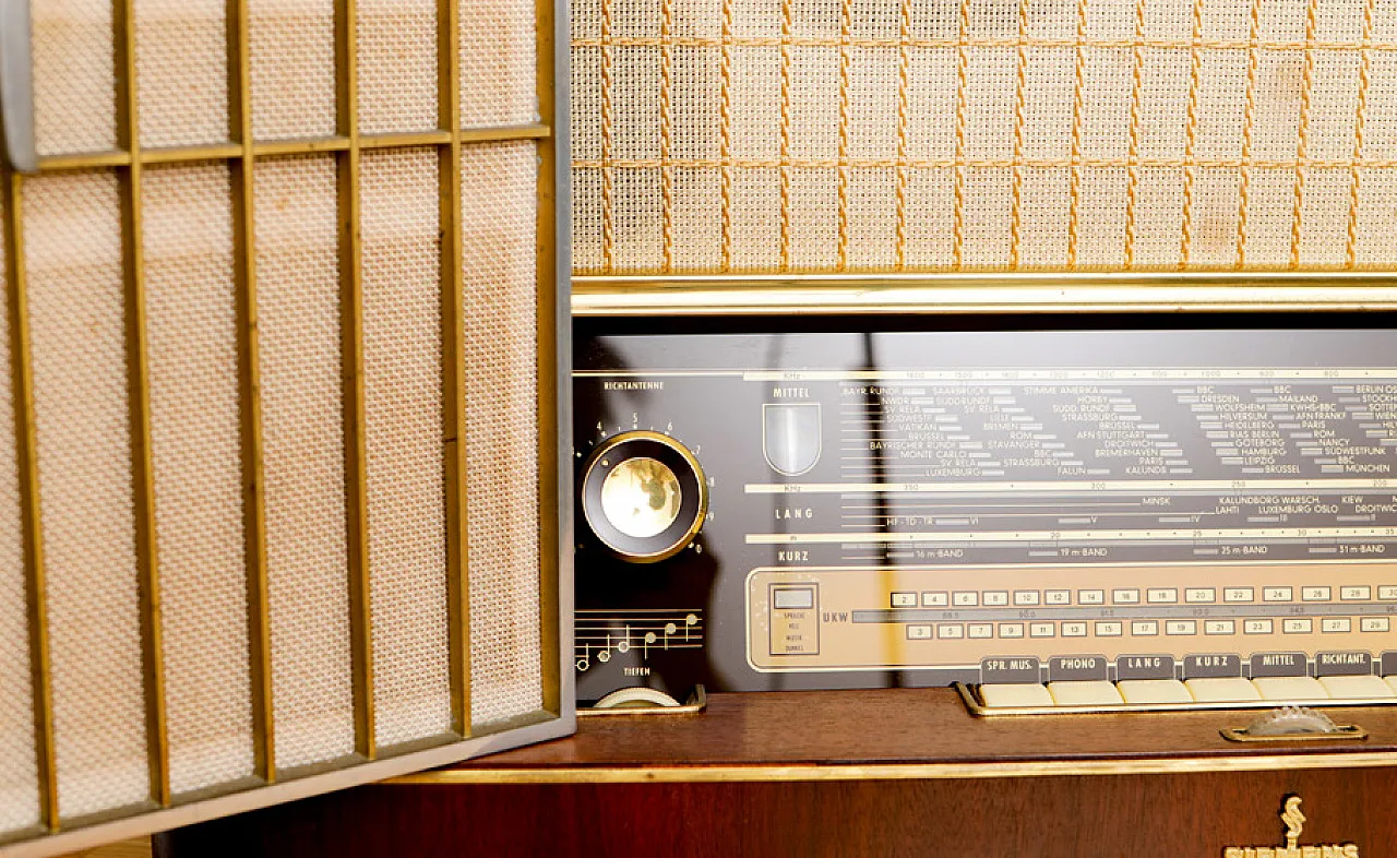M57 radio by Siemens, 50s 2