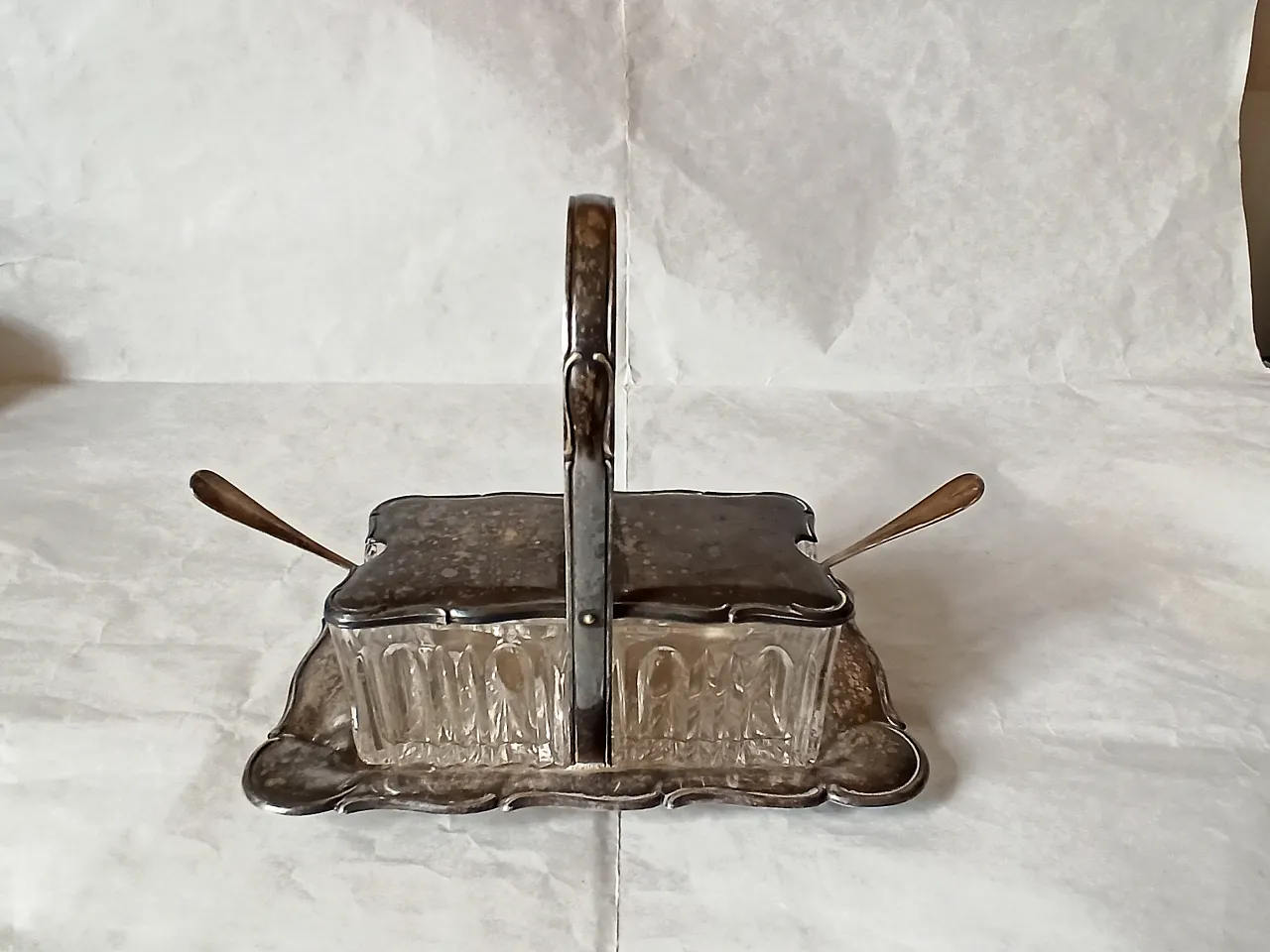 Formaggiera in Argento e Vasche in Cristallo 9