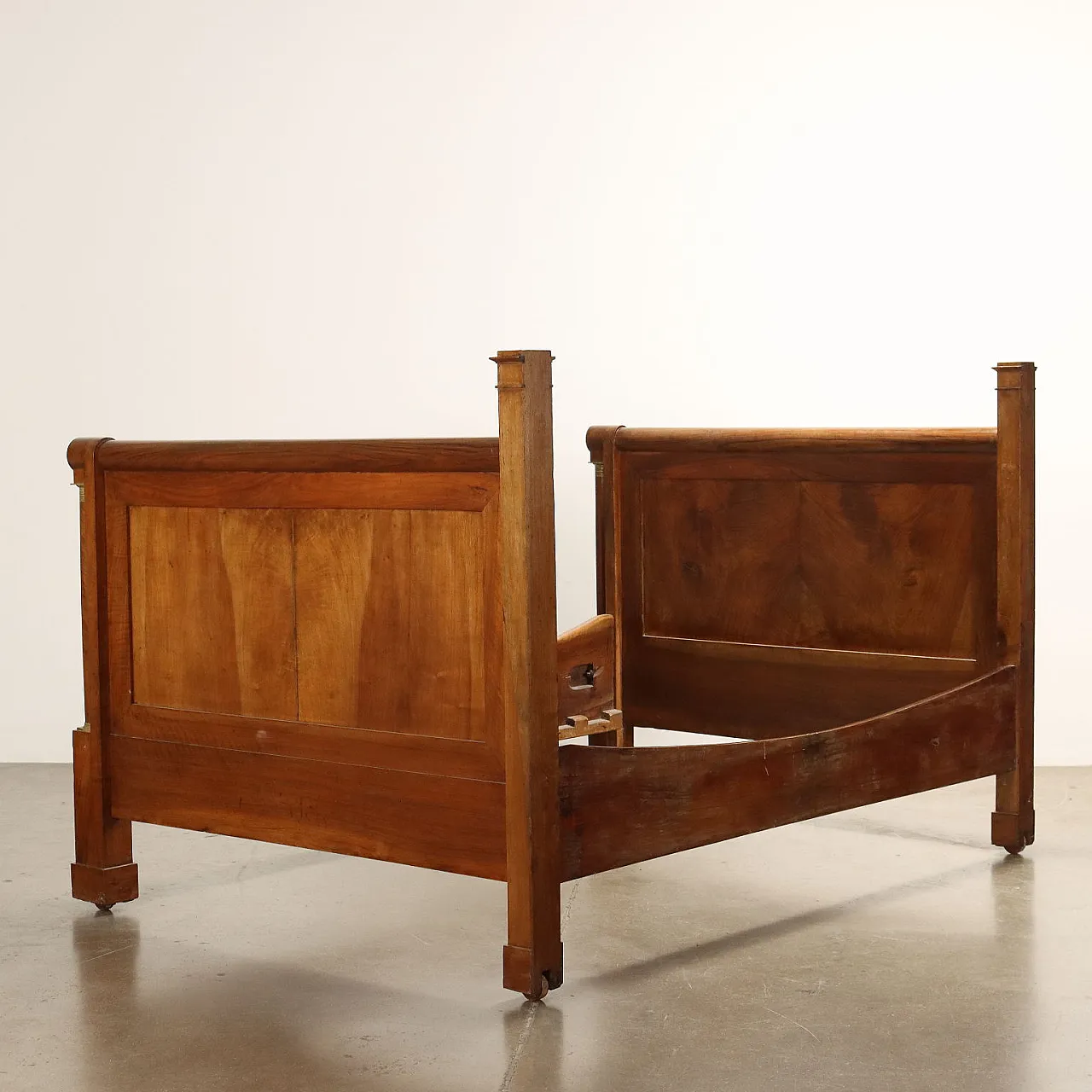 Letto impero in mogano e bronzo cesellato, '800 9