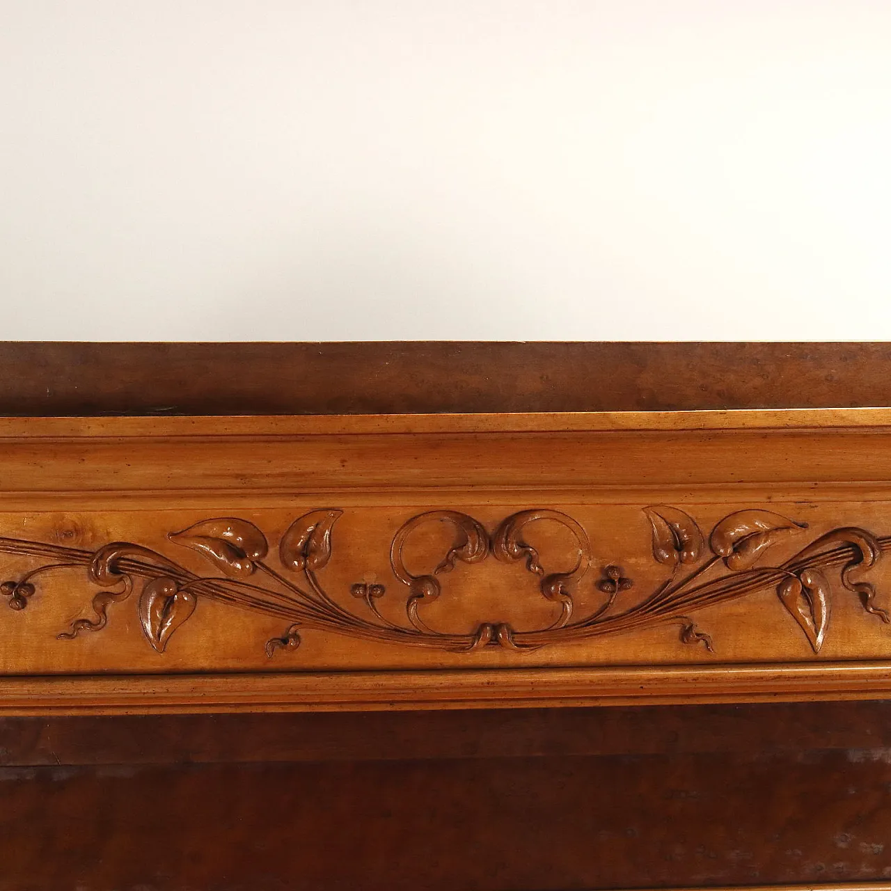 Armadio Liberty in ciliegio e mogano, inizio '900 5