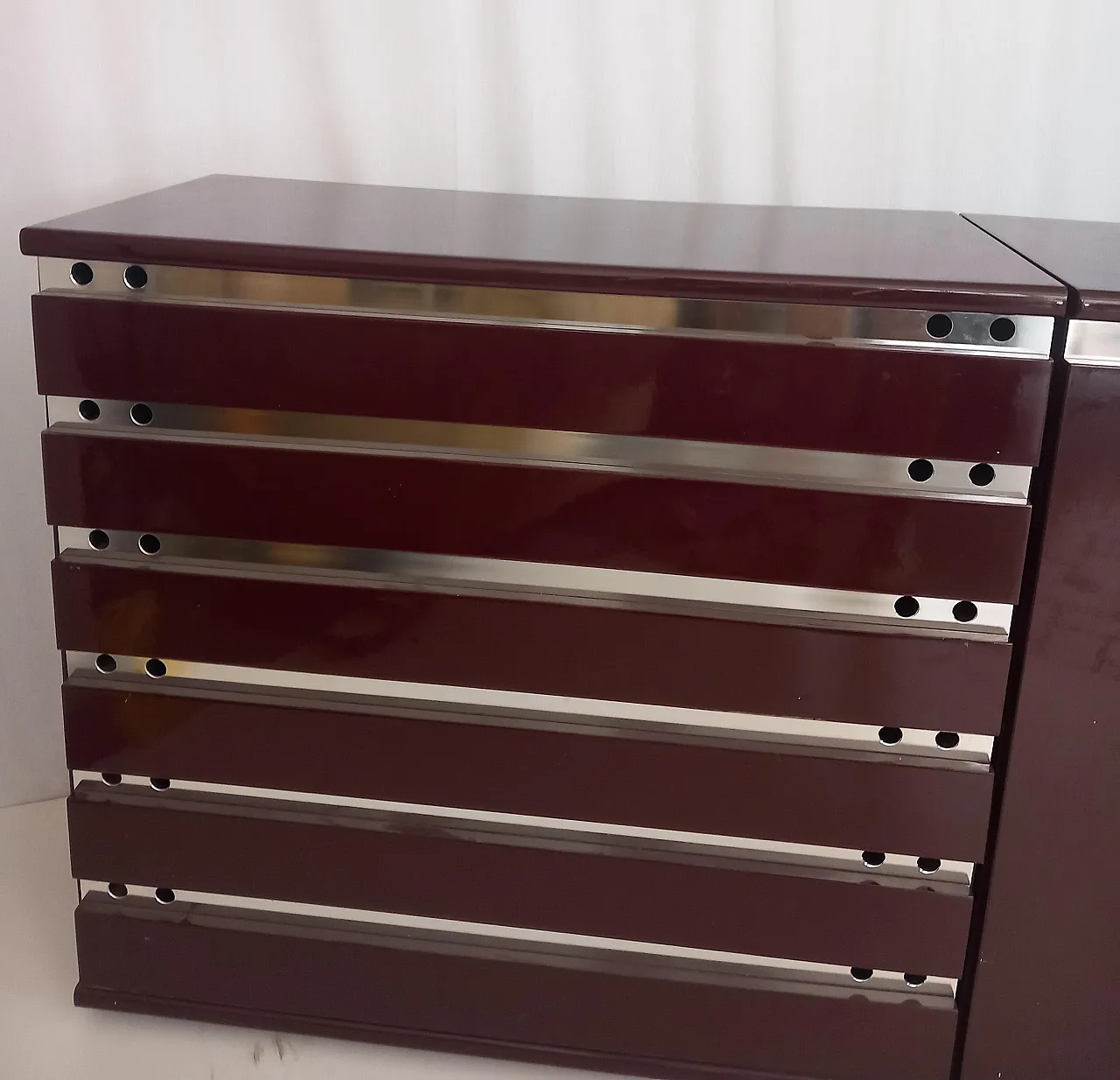 Burgundy Lacquered Wood Chest of Drawers, 70s 5