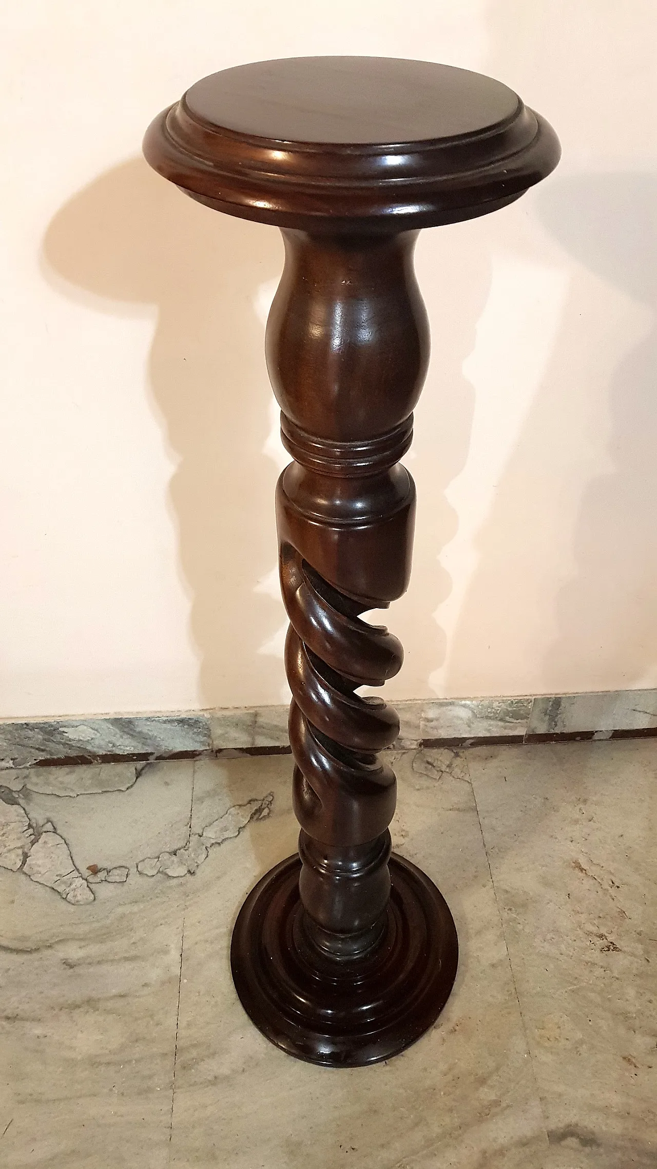 Wooden column helical shape, 1960s 1