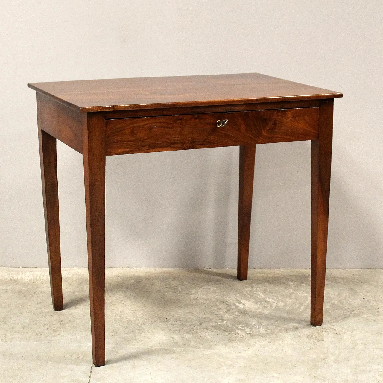 Director of Directory Walnut in the 19th century Italy 2