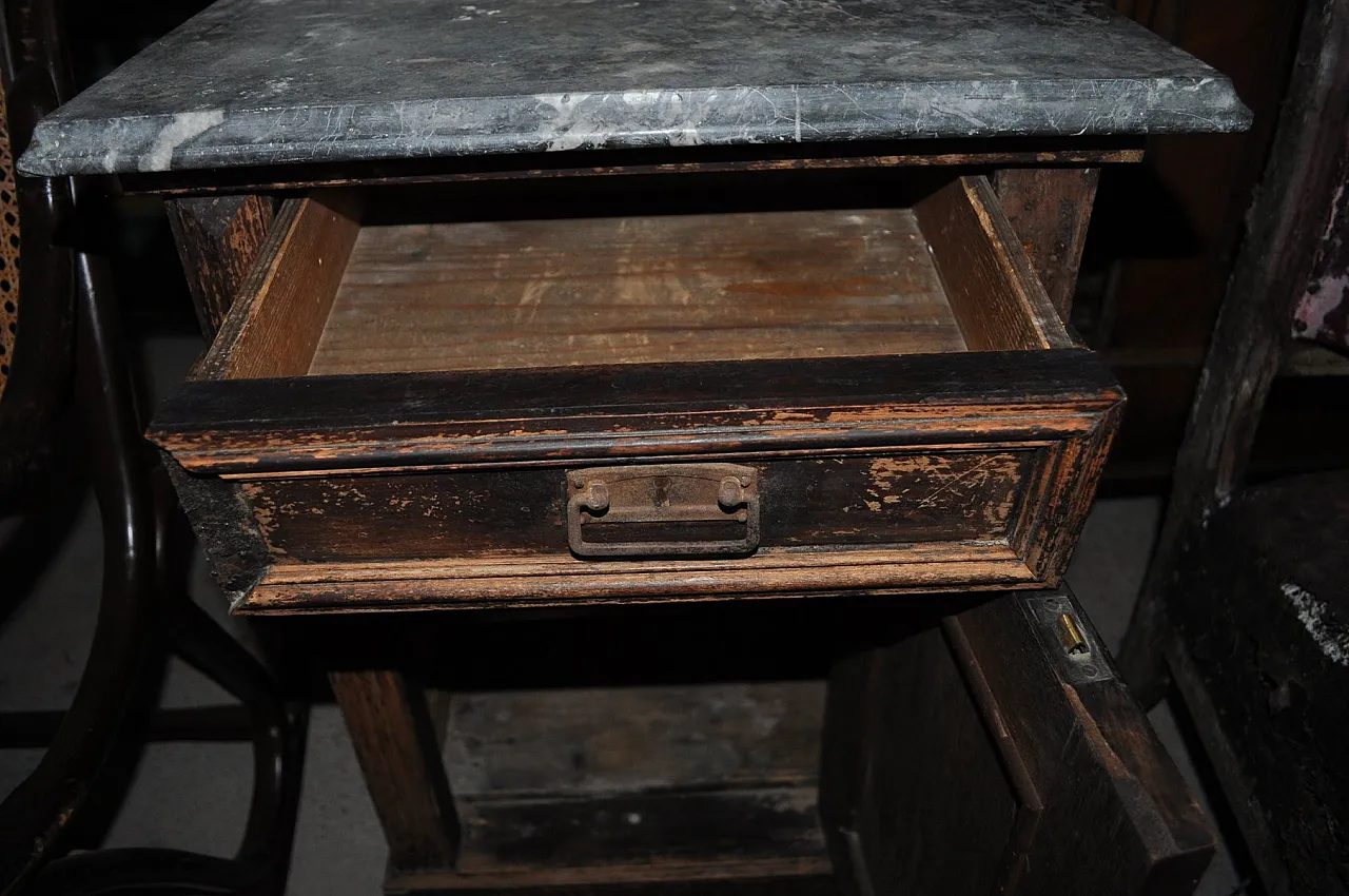 Comodino con piano in marmo, fine '800 2