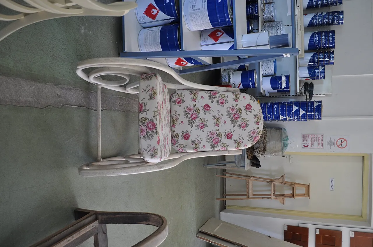 Rocking chair in bentwood by Thonet, early 20th century 8