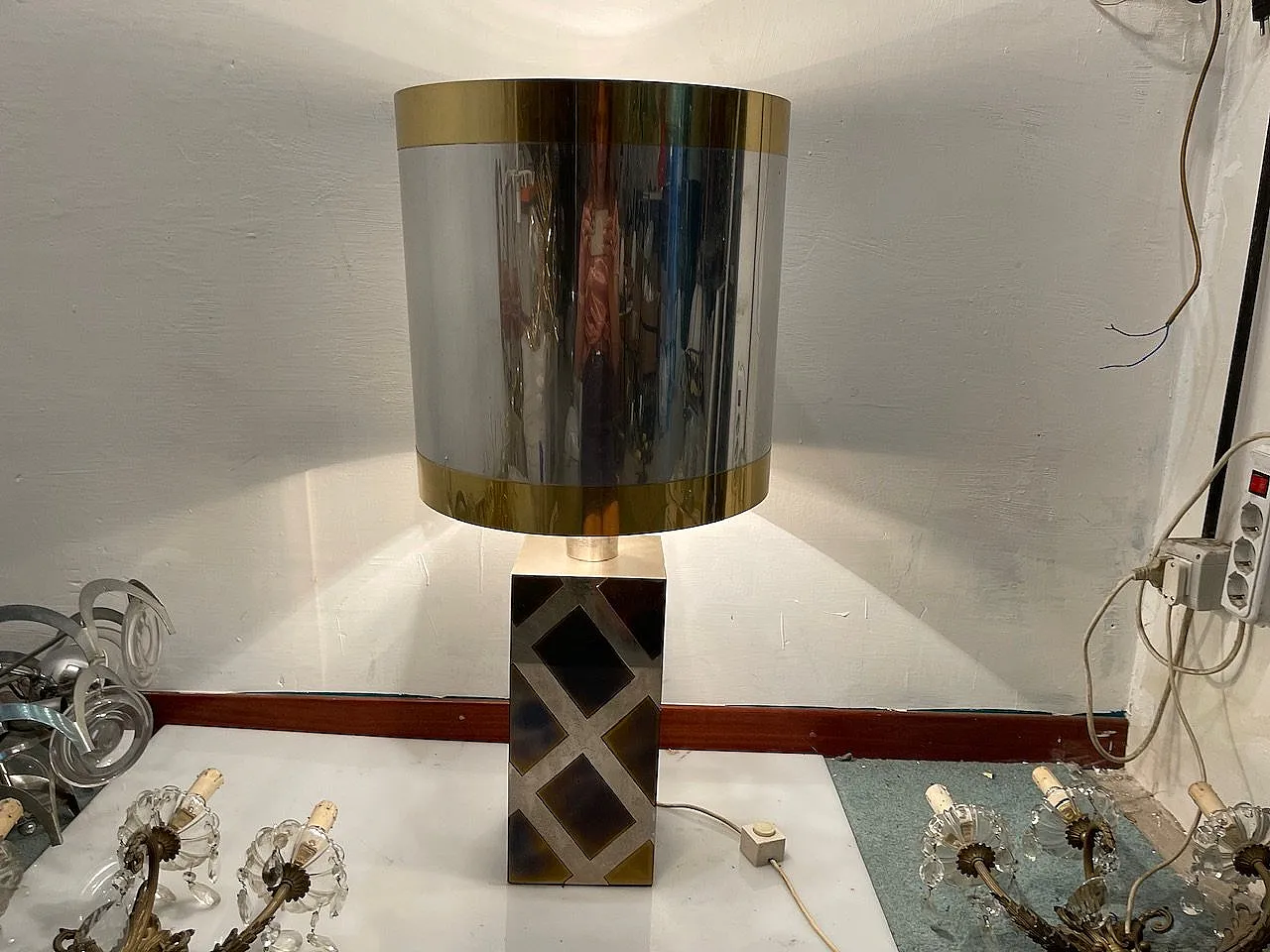 Coppia di lampade da tavolo in ottone e cromo di Noel B. C., anni '70 3