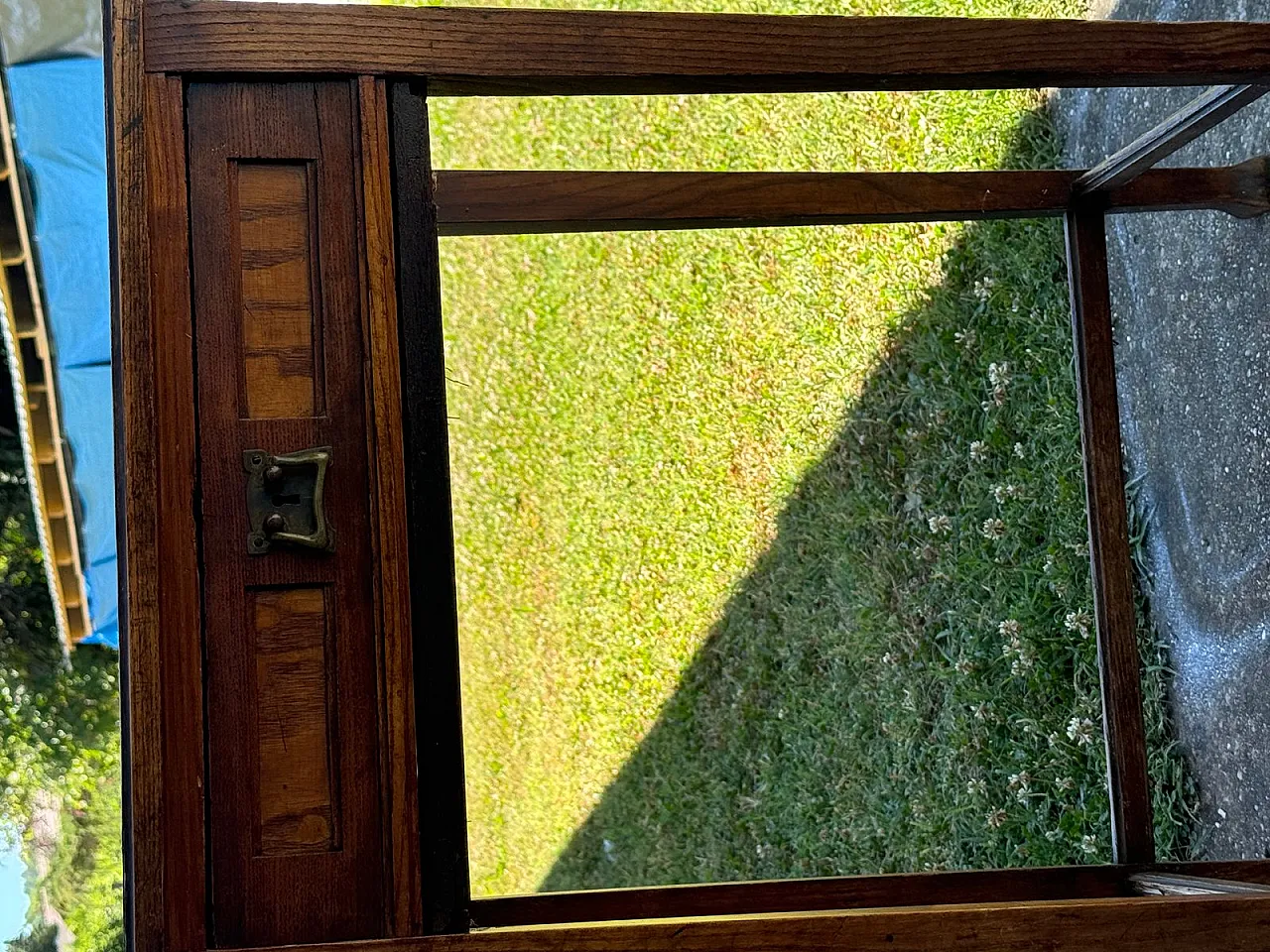 Tavolino Liberty con cassetto, fine '800 4