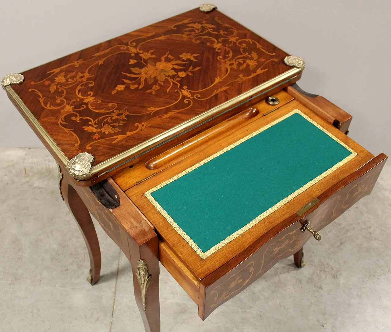 Game table Desk Napoleon III Input '800 13