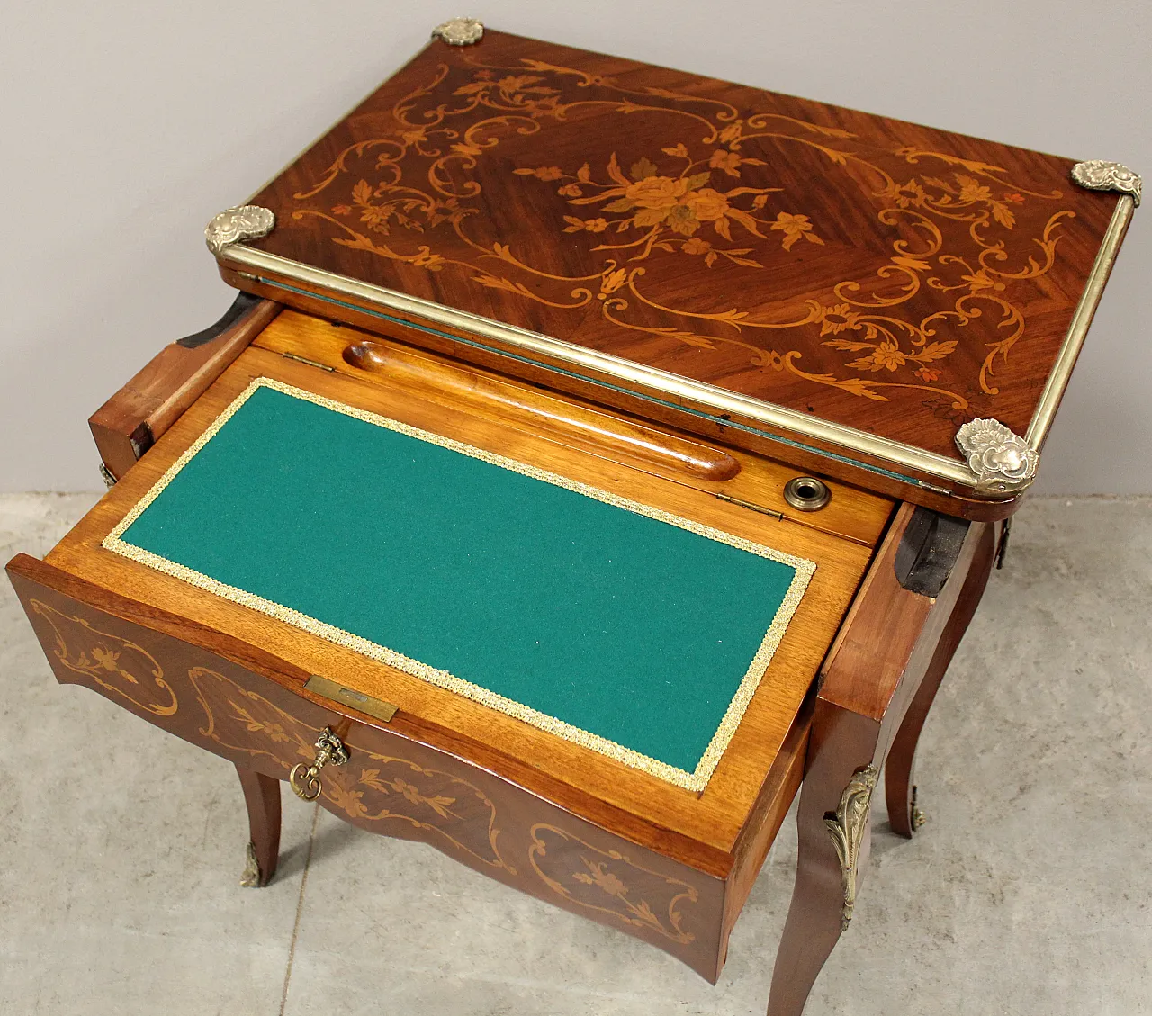 Game table Desk Napoleon III Input '800 14