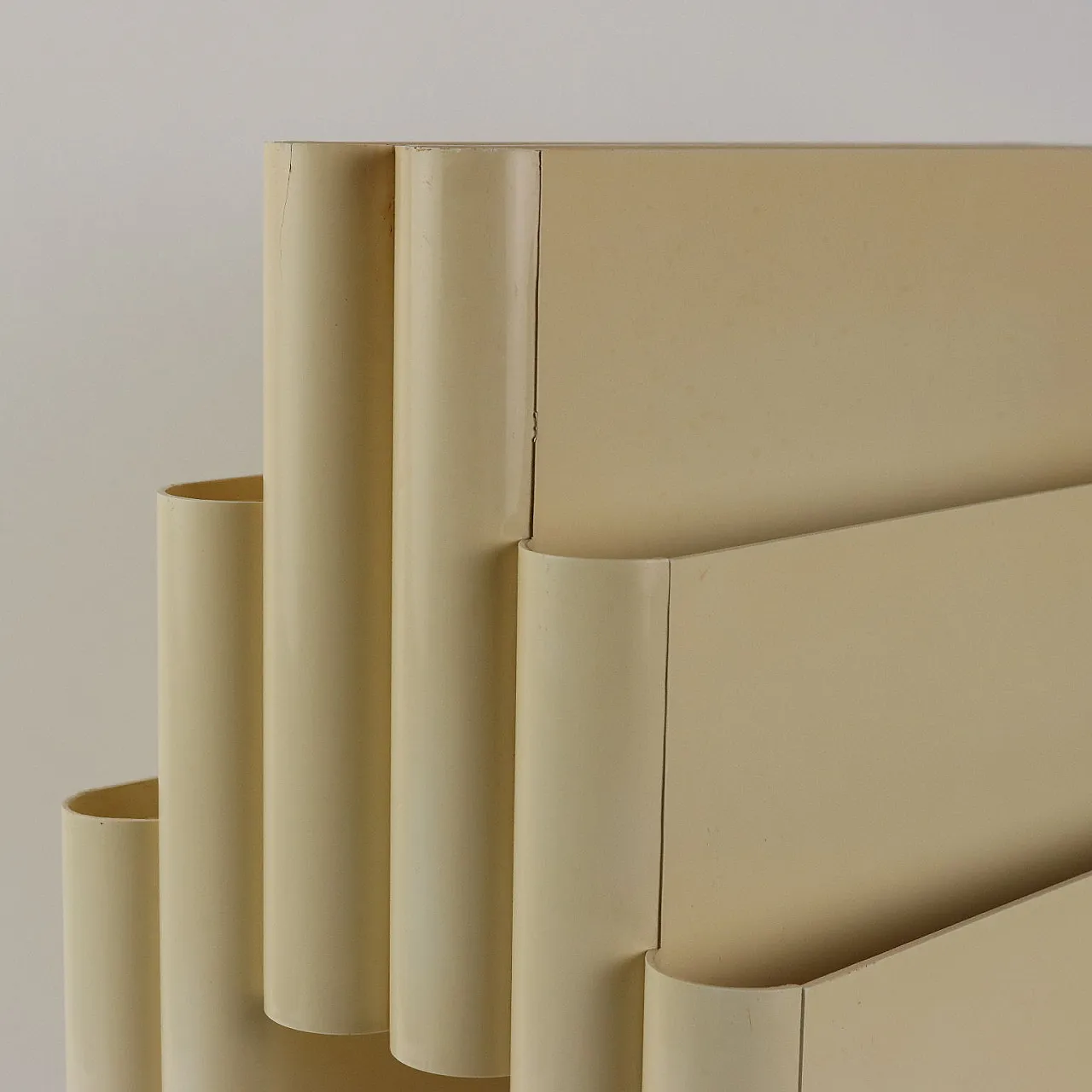 White magazine rack 4675 by Giotto Stoppino for Kartell, 1970s 4
