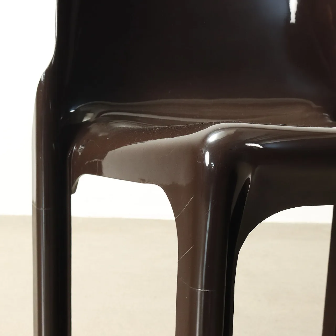 8 Sedie Selene di Vico Magistretti per Artemide, anni '70 7