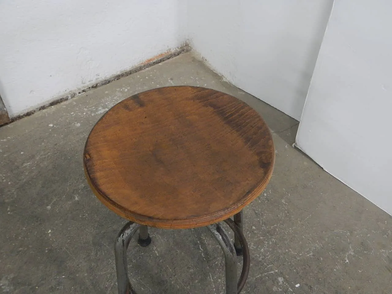 4 feet stool 1960 3